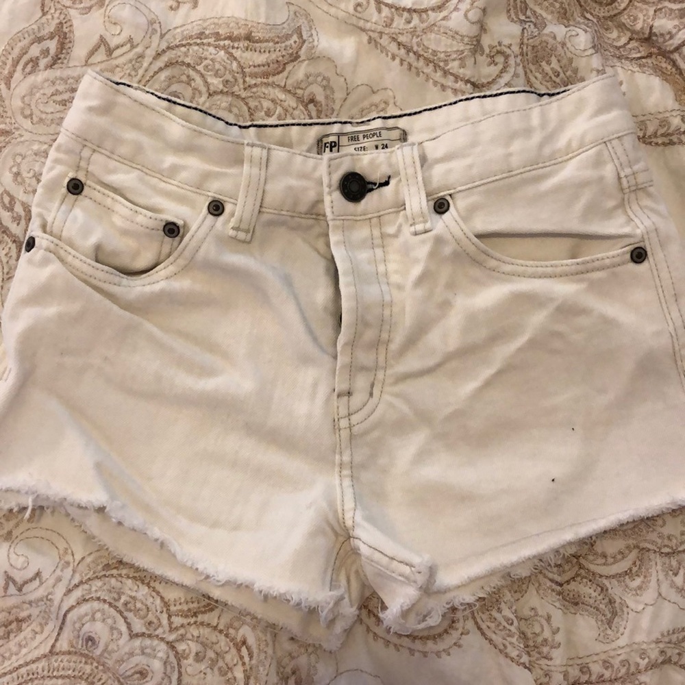 NWOT white free people shorts